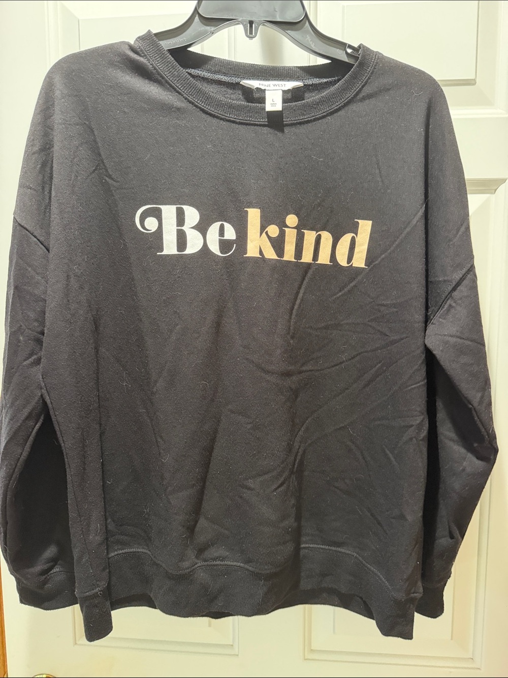 Nine West Black Crewneck Sweatshirt "Be kind" Graphic